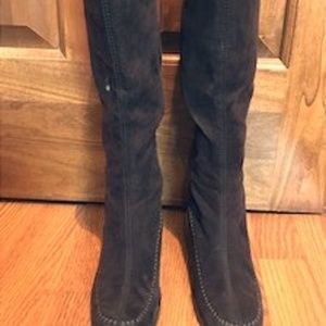 Aerosoles Chocolate Gather Round Boots Size 7